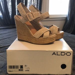 Aldo wedges